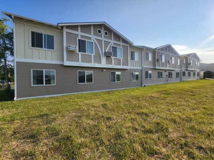 Commercial siding installation