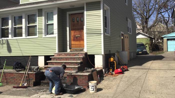 Vinyl siding repair